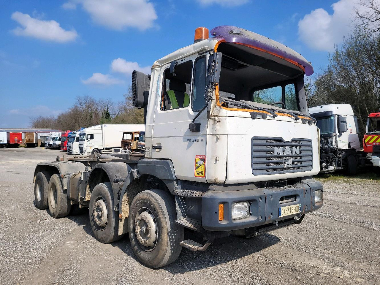 MN FE360A POLYBENNE 8X4 - Pengangkut kontainer/ Container truck: gambar 1 MN FE360A POLYBENNE 8X4 - Pengangkut kontainer/ Container truck: gambar 1