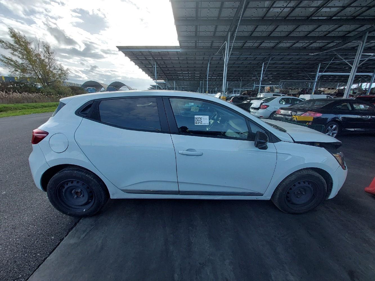 RENAULT CLIO V 1.0 TCE 90 EVOLUTION - Mobil: gambar 3 RENAULT CLIO V 1.0 TCE 90 EVOLUTION - Mobil: gambar 3