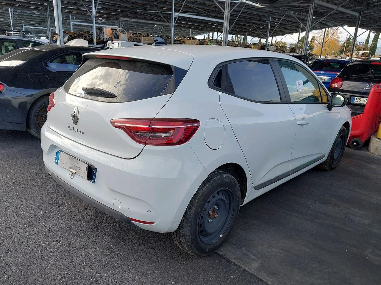 RENAULT CLIO V 1.0 TCE 90 EVOLUTION - Mobil: gambar 4 RENAULT CLIO V 1.0 TCE 90 EVOLUTION - Mobil: gambar 4