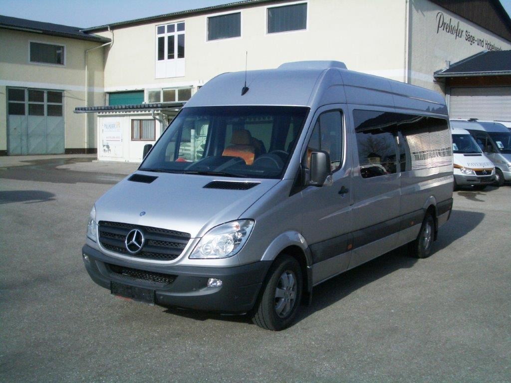 Mercedes Benz MB 319 CDI Travel - Bus mini, Van penumpang: gambar 2 Mercedes Benz MB 319 CDI Travel - Bus mini, Van penumpang: gambar 2