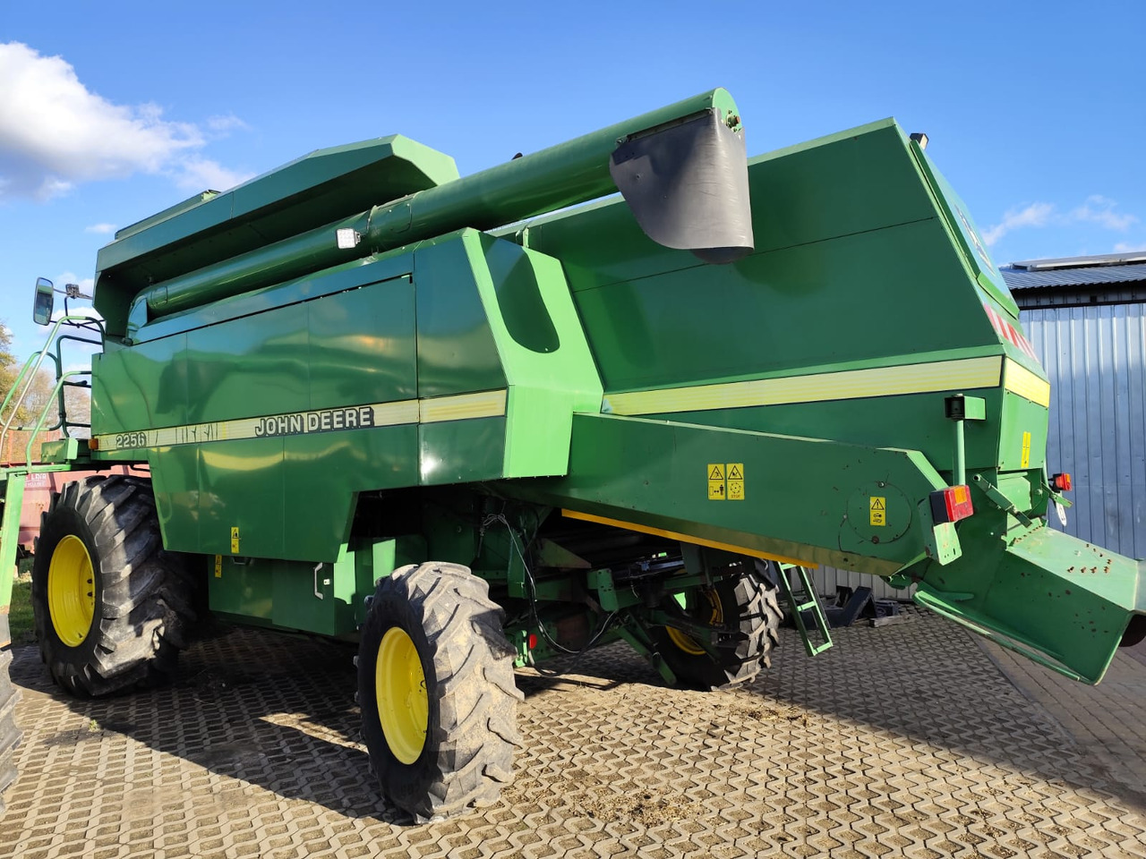 John Deere 2256 - Pemanen gabungan: gambar 5 John Deere 2256 - Pemanen gabungan: gambar 5