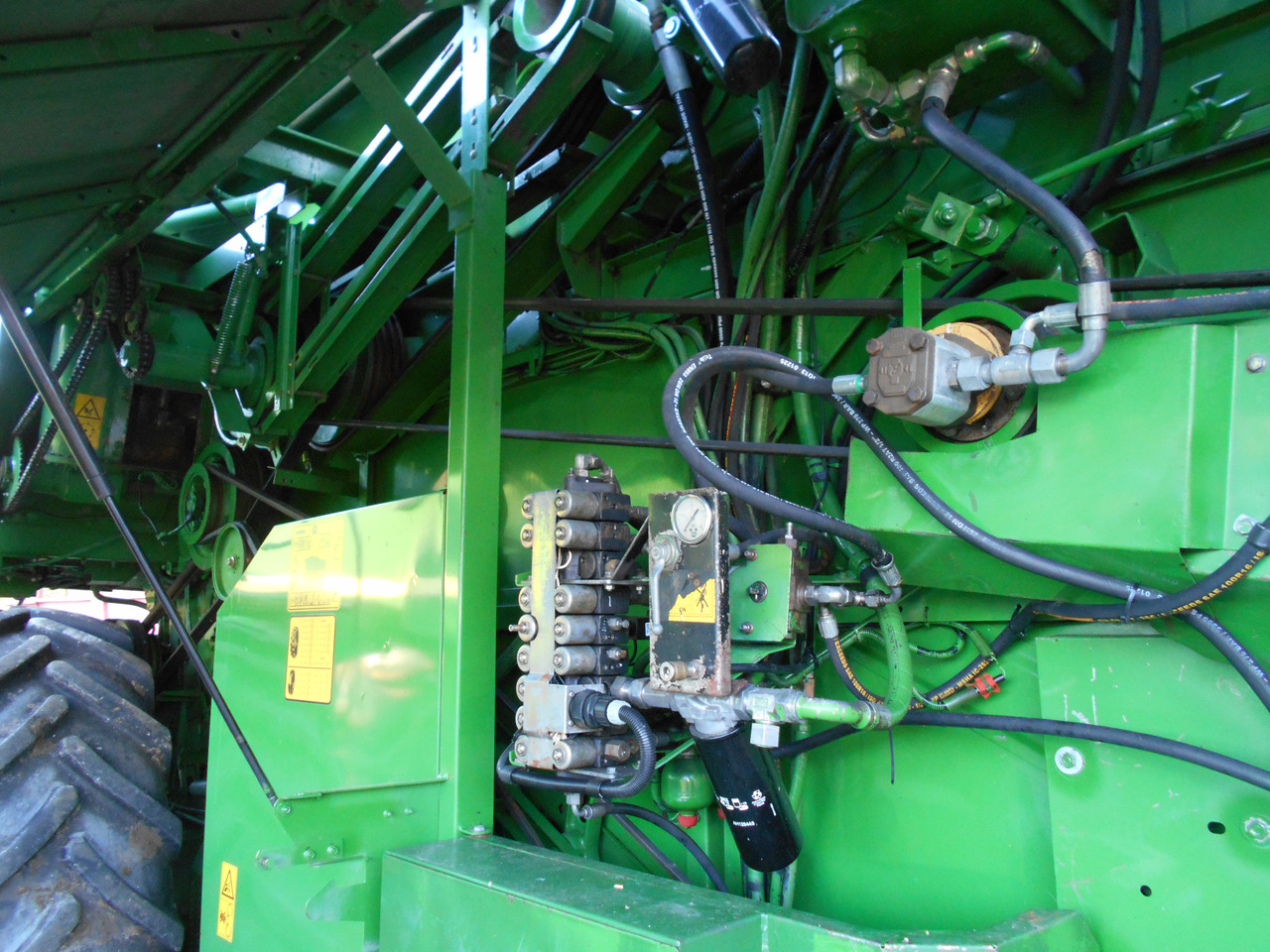 Kombajn do zboża John deer 2258 - Pemanen gabungan: gambar 5 Kombajn do zboża John deer 2258 - Pemanen gabungan: gambar 5