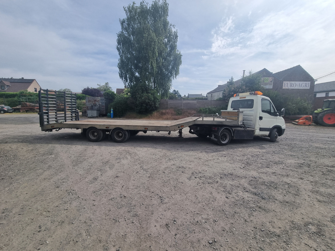 IVECO DAILY 35C18 - Tractor head mini: gambar 4 IVECO DAILY 35C18 - Tractor head mini: gambar 4