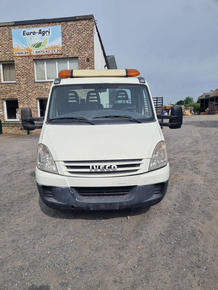 IVECO DAILY 35C18 - Tractor head mini: gambar 3 IVECO DAILY 35C18 - Tractor head mini: gambar 3