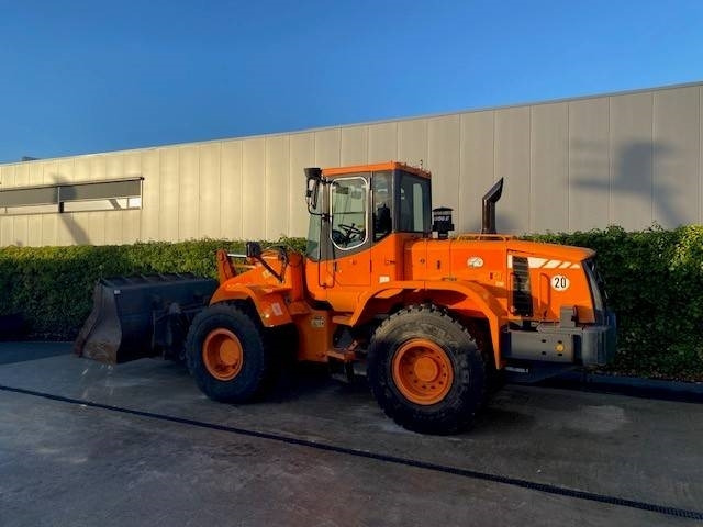 Doosan DL 200 - Wheel loader: gambar 3 Doosan DL 200 - Wheel loader: gambar 3