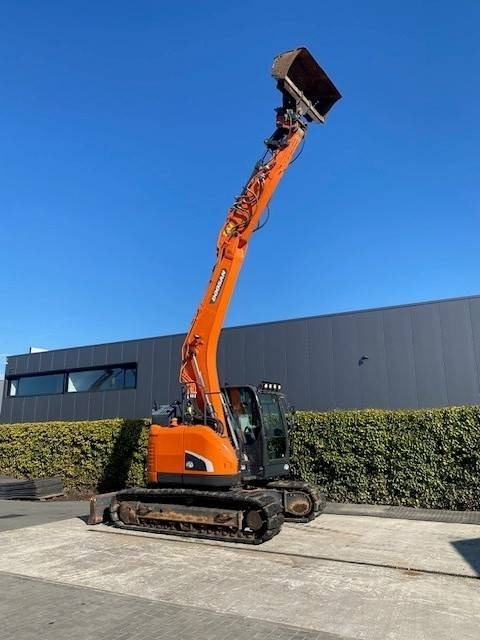 Doosan DX140LCR-5 - Ekskavator perayap: gambar 3 Doosan DX140LCR-5 - Ekskavator perayap: gambar 3