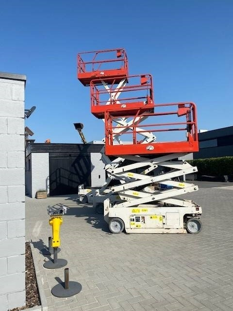 Genie GS 2046 - Scissor lifts: gambar 3 Genie GS 2046 - Scissor lifts: gambar 3