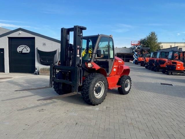 Manitou M 30.4 - Forklift medan kasar: gambar 5 Manitou M 30.4 - Forklift medan kasar: gambar 5