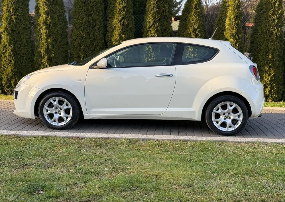Alfa Romeo Mito - Mobil: gambar 4 Alfa Romeo Mito - Mobil: gambar 4