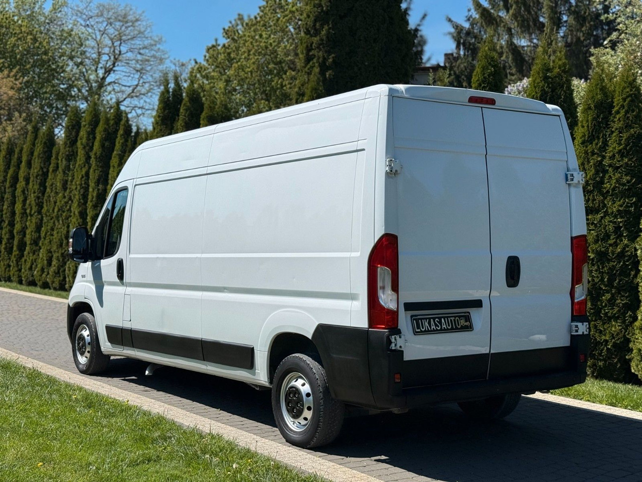 Fiat DUCATO CNG MANUAL LOW KMS - Van box: gambar 5 Fiat DUCATO CNG MANUAL LOW KMS - Van box: gambar 5