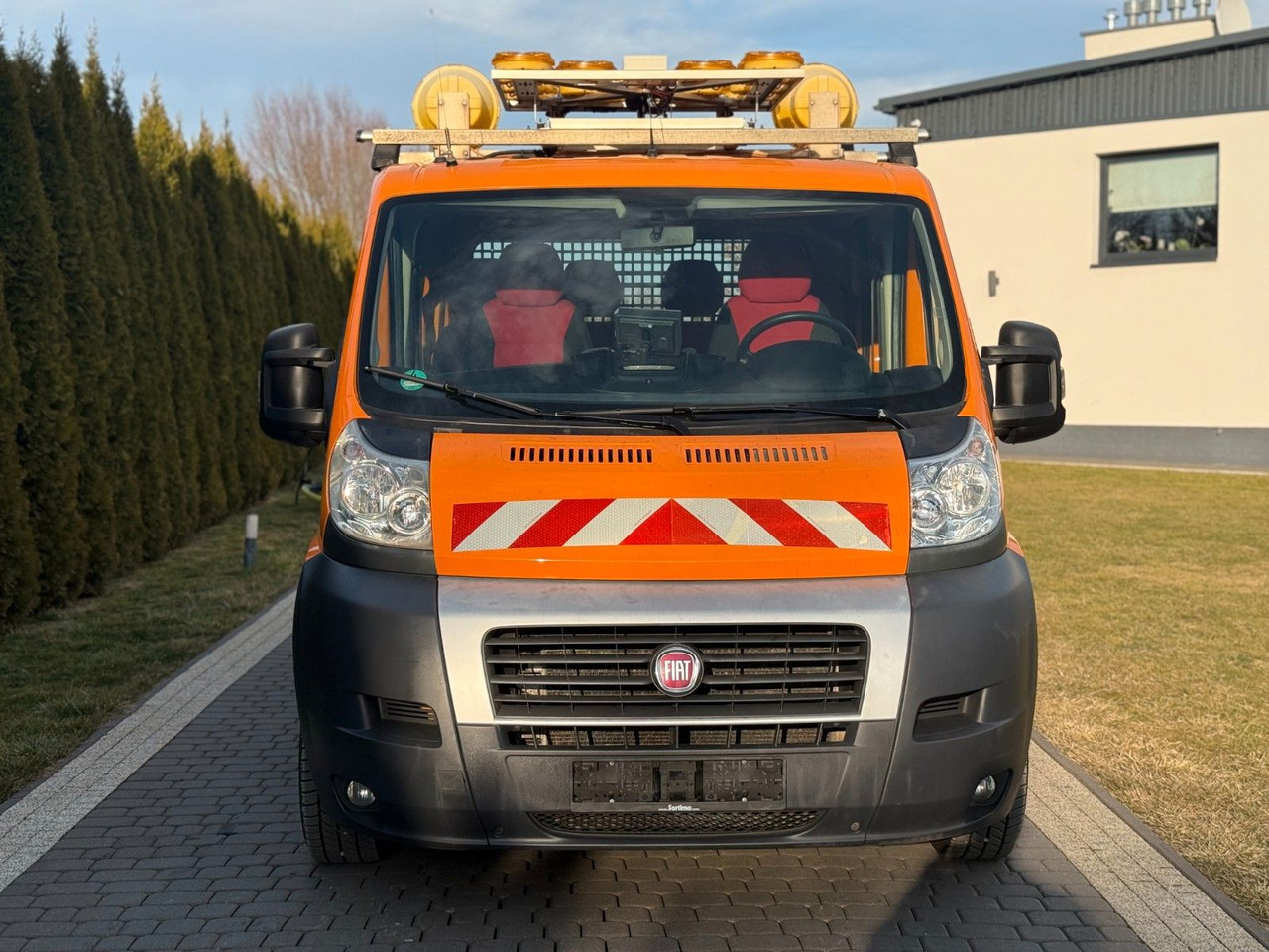 Fiat DUCATO WEBASTO DOPPLECABINE 7 SEAT - Van flatbed: gambar 2 Fiat DUCATO WEBASTO DOPPLECABINE 7 SEAT - Van flatbed: gambar 2