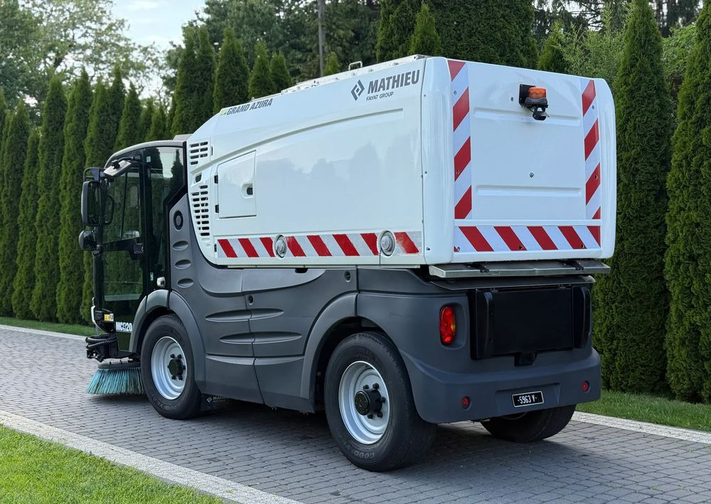 Inny MATHIEU GRAND AZURA MC420 ZAMIATARKA - Truk sampah: gambar 5 Inny MATHIEU GRAND AZURA MC420 ZAMIATARKA - Truk sampah: gambar 5