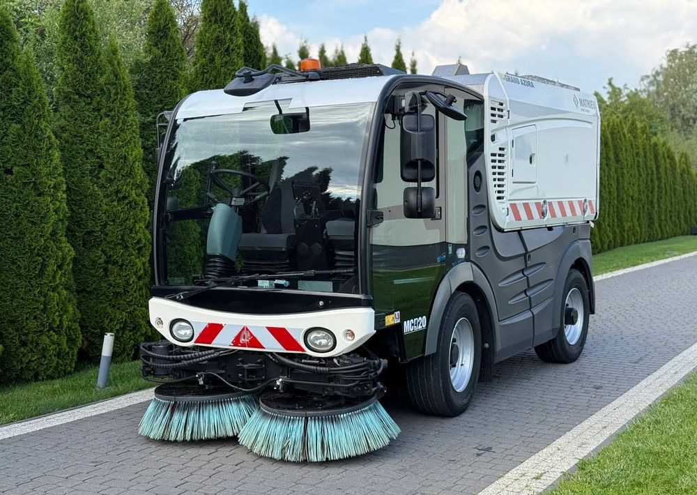 Inny MATHIEU GRAND AZURA MC420 ZAMIATARKA - Truk sampah: gambar 1 Inny MATHIEU GRAND AZURA MC420 ZAMIATARKA - Truk sampah: gambar 1