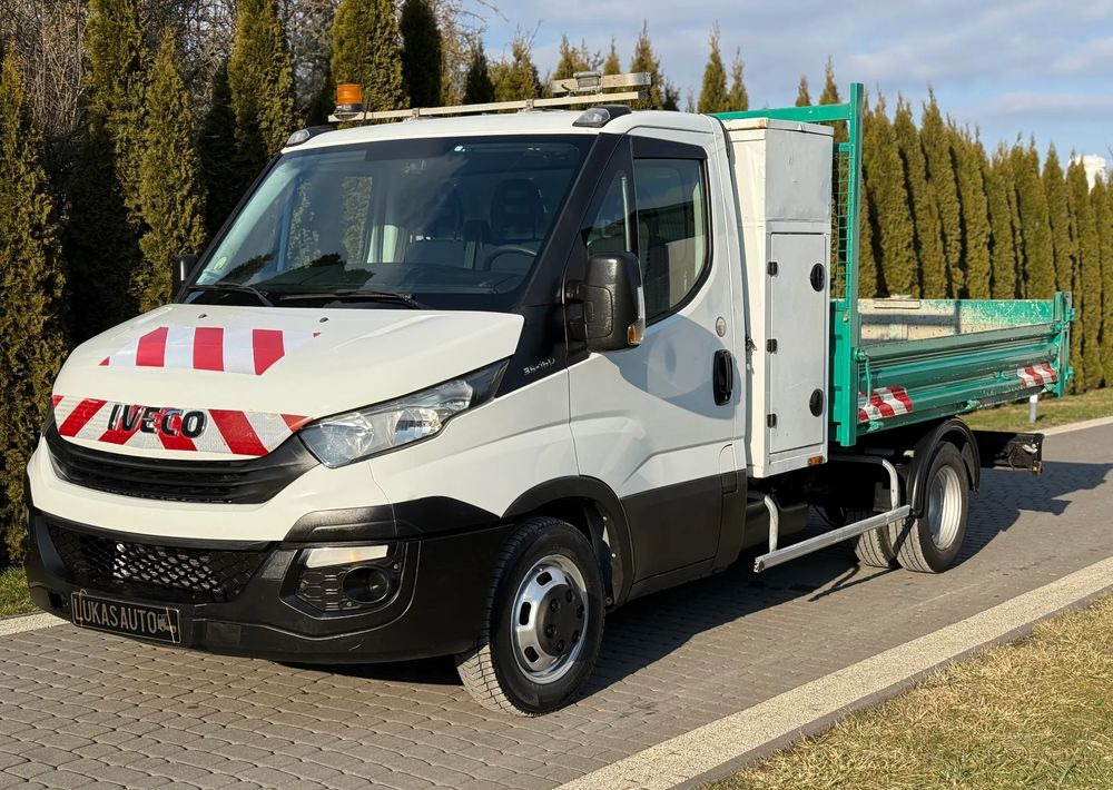 Iveco DAILY 35C15 WYROTKA SKRZYNKA - Van jungkit: gambar 3 Iveco DAILY 35C15 WYROTKA SKRZYNKA - Van jungkit: gambar 3