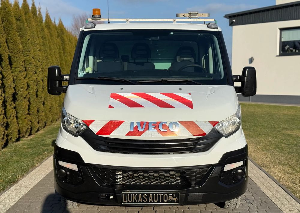 Iveco DAILY 35C15 WYROTKA SKRZYNKA - Van jungkit: gambar 4 Iveco DAILY 35C15 WYROTKA SKRZYNKA - Van jungkit: gambar 4