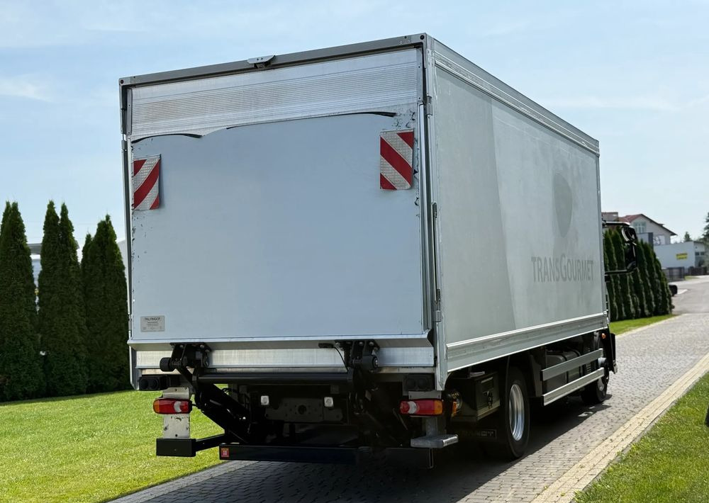 Iveco EUROCARGO 120 E22 CARRIER SUPRA 850 MT - Truk berpendingin: gambar 5 Iveco EUROCARGO 120 E22 CARRIER SUPRA 850 MT - Truk berpendingin: gambar 5