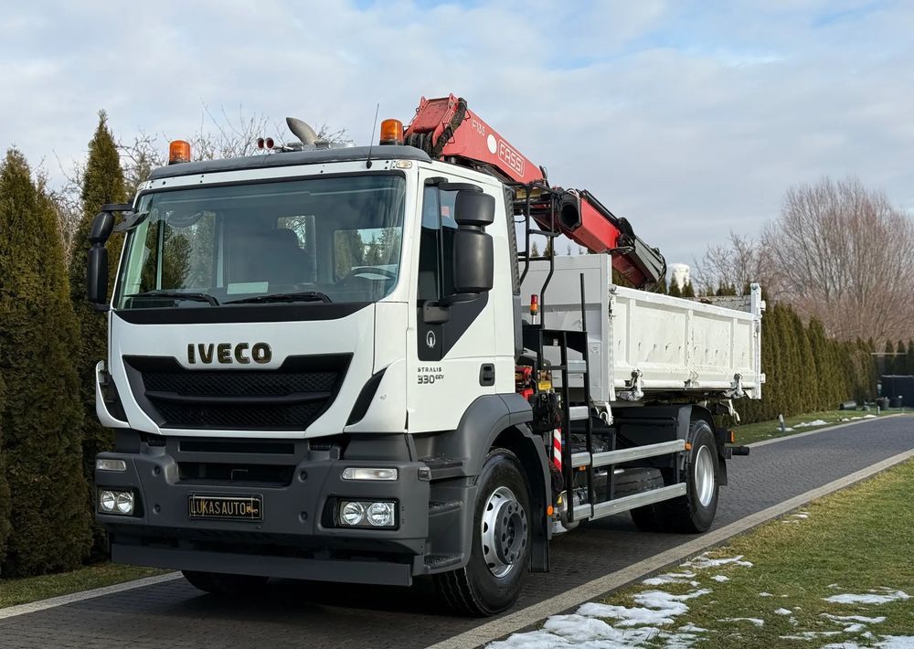Iveco STRALIS 330 / 4x2 / FASSI F135 / WYWROTKA - Truk jungkit: gambar 3 Iveco STRALIS 330 / 4x2 / FASSI F135 / WYWROTKA - Truk jungkit: gambar 3