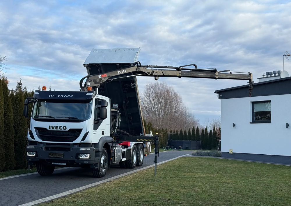 Iveco TRAKKER 450 6X4 PODWÓJNA HYDRO-BURTA HIAB 104 - Truk jungkit: gambar 1 Iveco TRAKKER 450 6X4 PODWÓJNA HYDRO-BURTA HIAB 104 - Truk jungkit: gambar 1