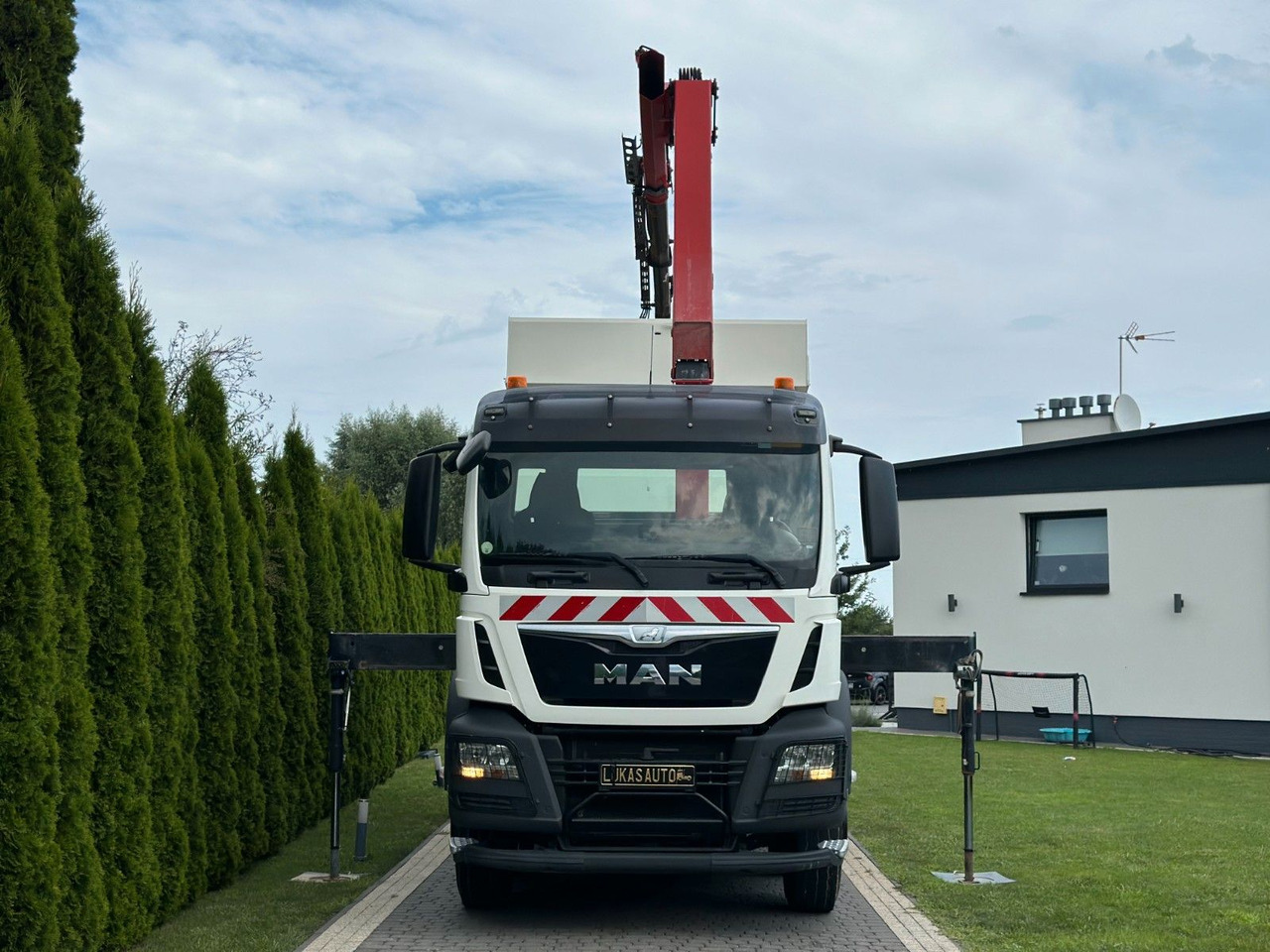 MAN TGS 440 / 8x4 /CRANE HMF 1530/ TIPPER - Truk jungkit, Truk derek: gambar 2 MAN TGS 440 / 8x4 /CRANE HMF 1530/ TIPPER - Truk jungkit, Truk derek: gambar 2