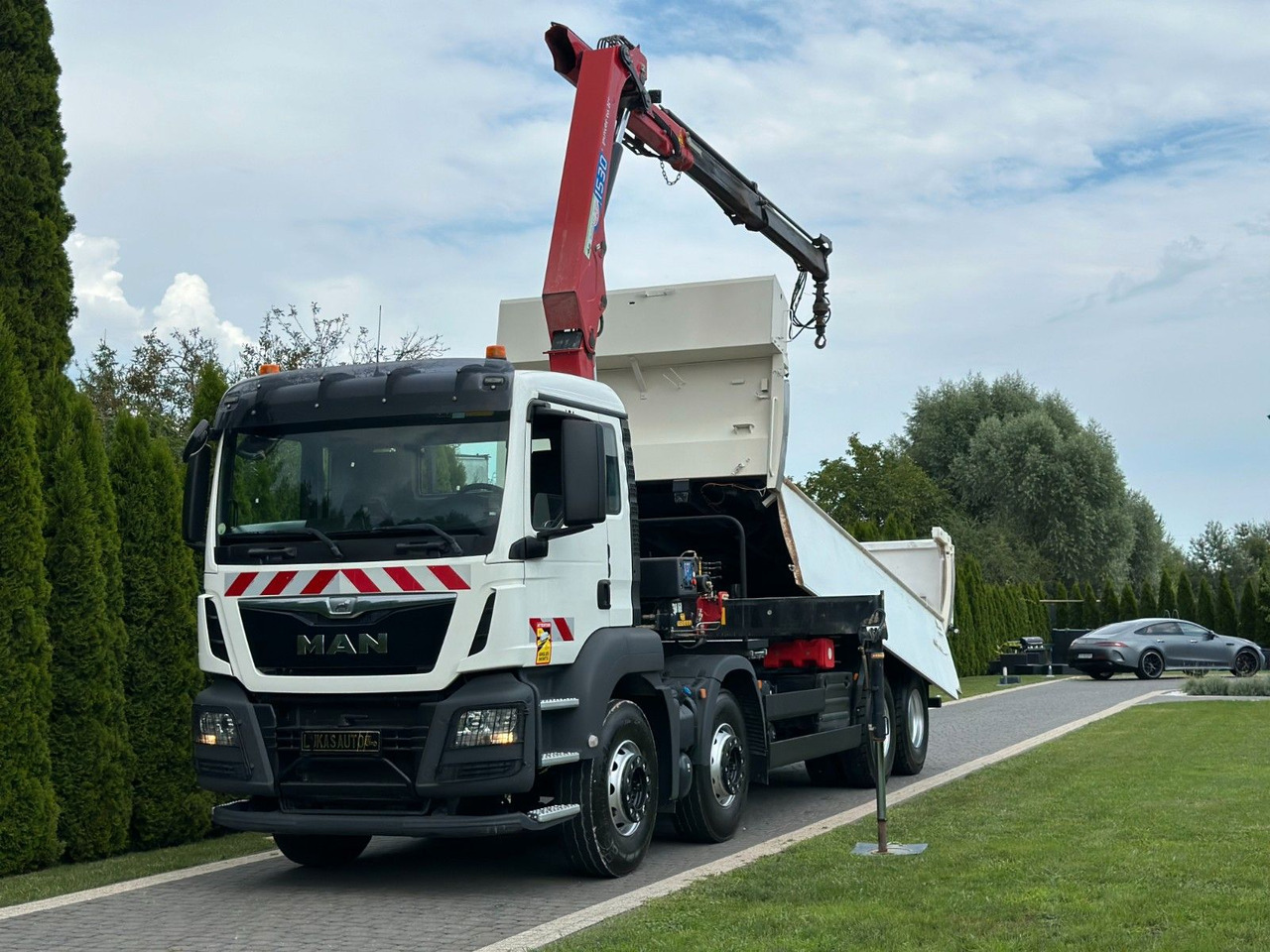 MAN TGS 440 / 8x4 /CRANE HMF 1530/ TIPPER - Truk jungkit, Truk derek: gambar 1 MAN TGS 440 / 8x4 /CRANE HMF 1530/ TIPPER - Truk jungkit, Truk derek: gambar 1