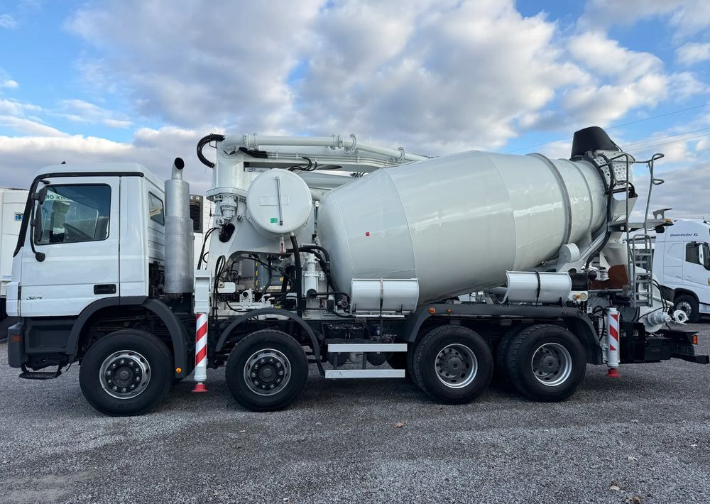 Mercedes-Benz ACTROS 3241 8X4 CIFA24 7m3 - Truk pompa mixer: gambar 4 Mercedes-Benz ACTROS 3241 8X4 CIFA24 7m3 - Truk pompa mixer: gambar 4