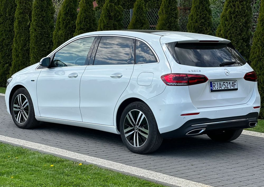 Mercedes-Benz Klasa B - Mobil sedan: gambar 5 Mercedes-Benz Klasa B - Mobil sedan: gambar 5