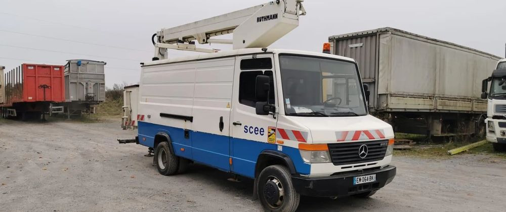 Mercedes-Benz VARIO 815D 17 M - Platform udara yang dipasang di truk: gambar 3 Mercedes-Benz VARIO 815D 17 M - Platform udara yang dipasang di truk: gambar 3