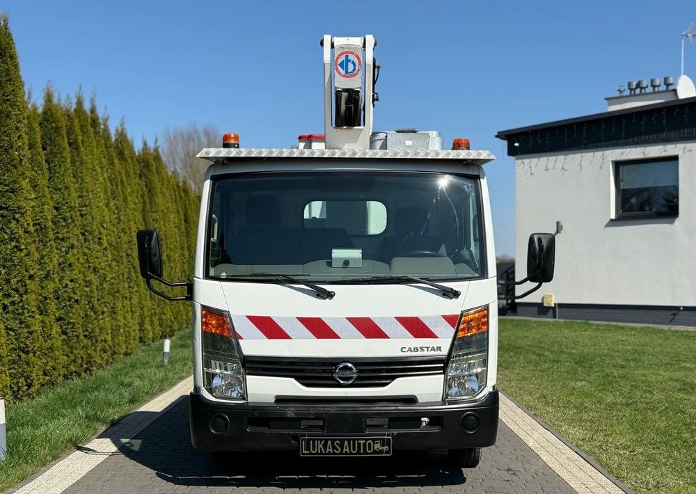 Nissan CABSTAR 16 M MANUAL - Platform udara yang dipasang di truk: gambar 2 Nissan CABSTAR 16 M MANUAL - Platform udara yang dipasang di truk: gambar 2