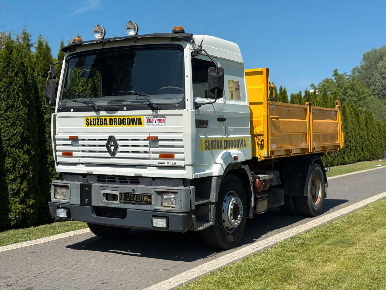 Renault MANAGER 340 TIPPER - Truk jungkit: gambar 2 Renault MANAGER 340 TIPPER - Truk jungkit: gambar 2