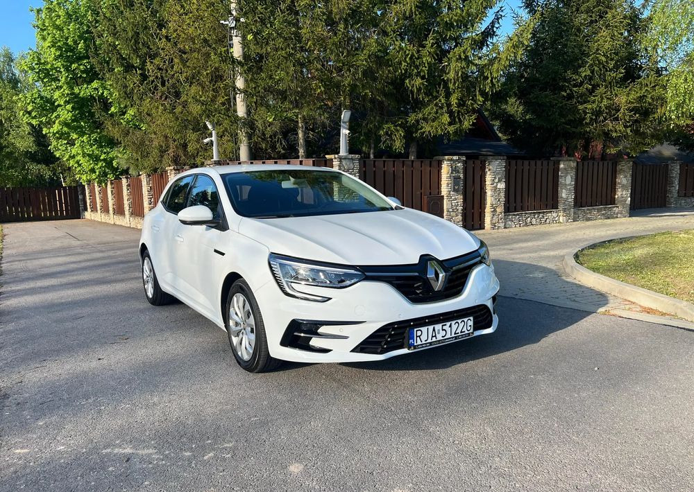Renault Megane 1.5 Blue dCi Business - Mobil: gambar 1 Renault Megane 1.5 Blue dCi Business - Mobil: gambar 1