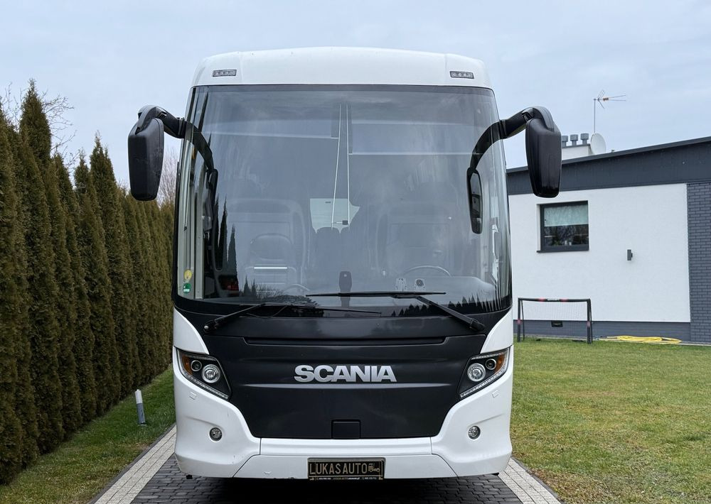 Scania HIGER TOURING HD 51 miejsc - Bus pariwisata: gambar 2 Scania HIGER TOURING HD 51 miejsc - Bus pariwisata: gambar 2