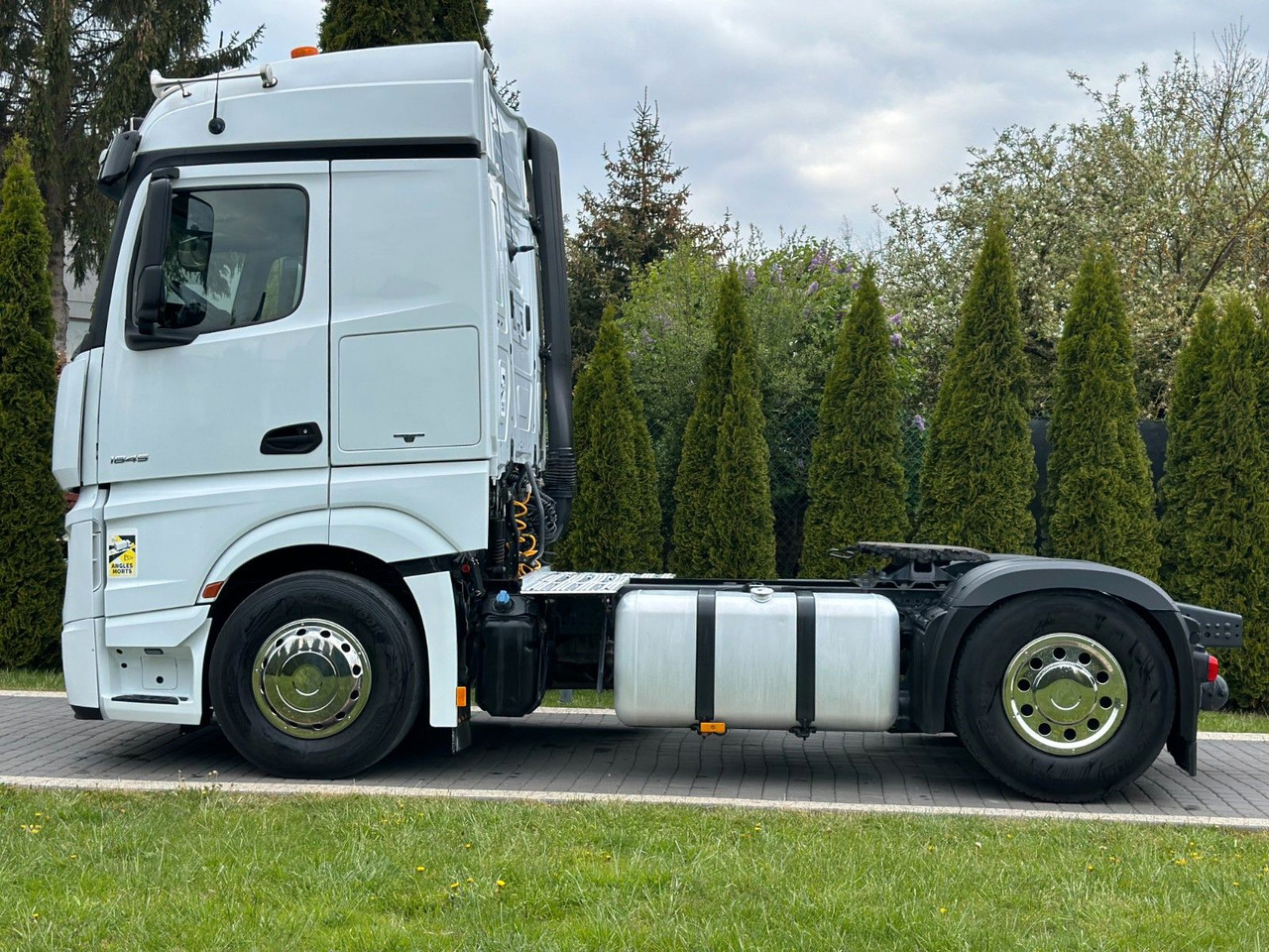 Mercedes-Benz ACTROS 1845 AUTOMATIC FRIGDE - Tractor head: gambar 4 Mercedes-Benz ACTROS 1845 AUTOMATIC FRIGDE - Tractor head: gambar 4