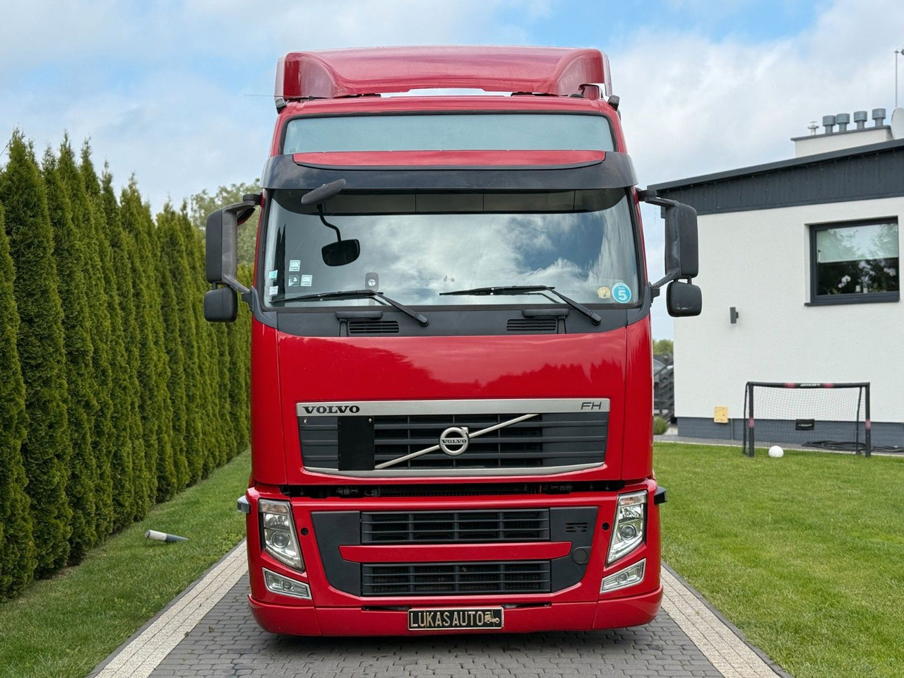 Volvo FH 500 LOW DECK LOW KMS - Tractor head: gambar 2 Volvo FH 500 LOW DECK LOW KMS - Tractor head: gambar 2
