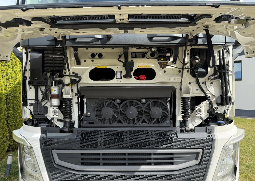Tractor head Volvo FH 500 PARK COOL: gambar 10