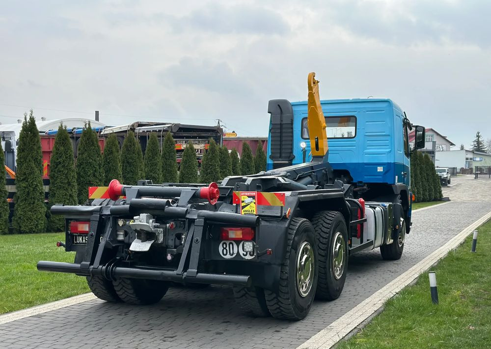 Volvo FM 400 HAKOWIEC 6X4 - Hook lift: gambar 5 Volvo FM 400 HAKOWIEC 6X4 - Hook lift: gambar 5