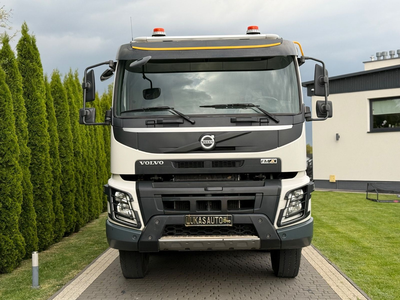Volvo FMX 500 8X4 RETARDER - Truk jungkit: gambar 5 Volvo FMX 500 8X4 RETARDER - Truk jungkit: gambar 5
