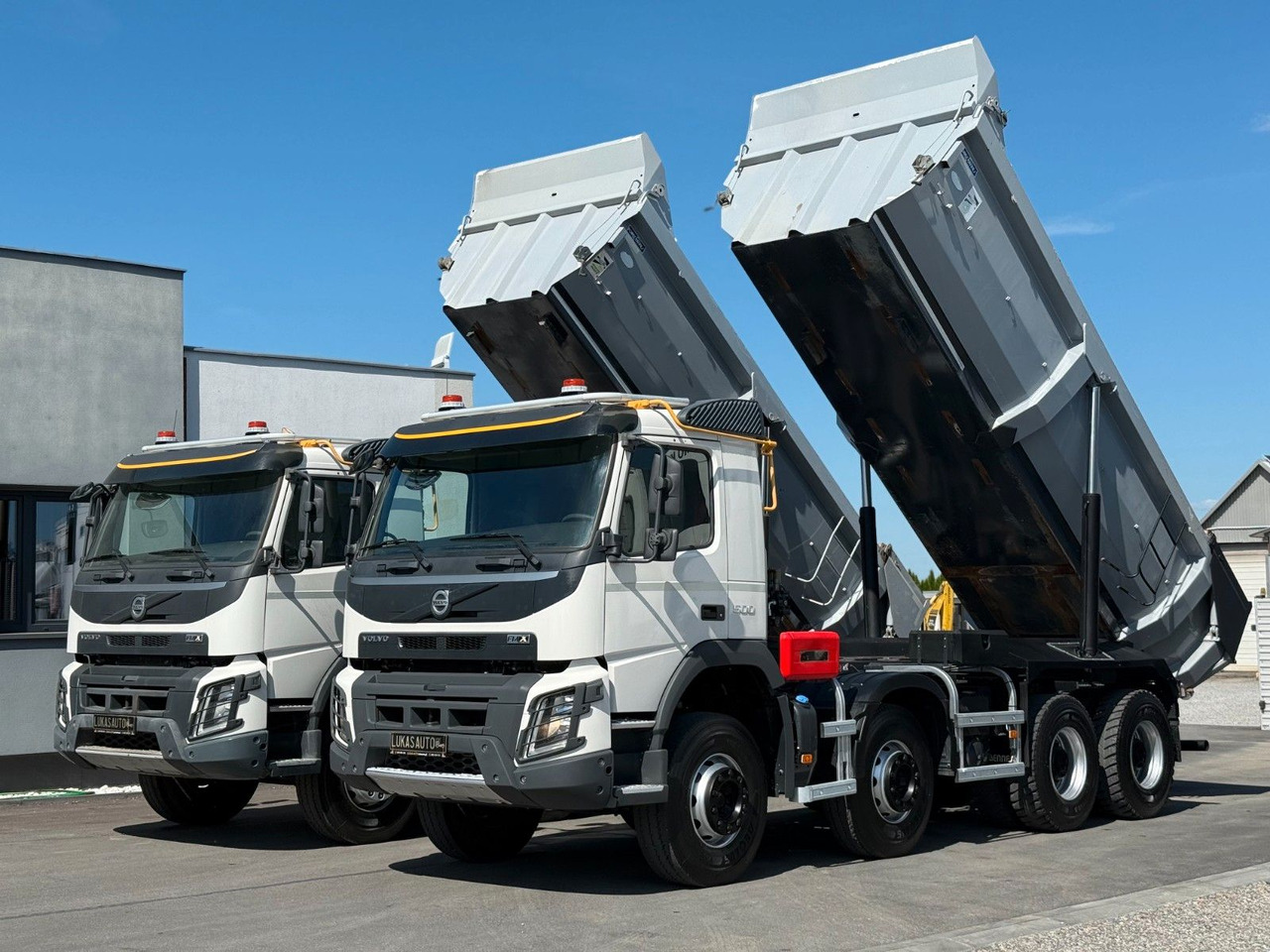 Volvo FMX 500 8X4 RETARDER - Truk jungkit: gambar 1 Volvo FMX 500 8X4 RETARDER - Truk jungkit: gambar 1