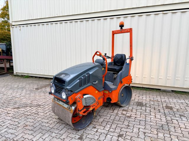 Hamm HD8VV / 2019 BJ / 282 H / 1.580 KG - Roller jalan: gambar 1 Hamm HD8VV / 2019 BJ / 282 H / 1.580 KG - Roller jalan: gambar 1