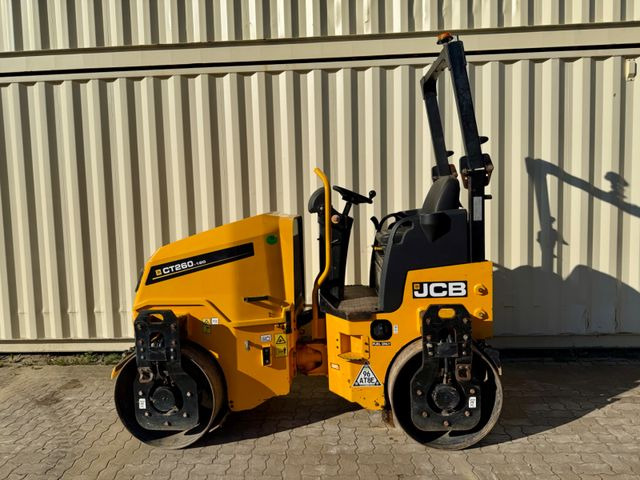 JCB CT260-120 / 2019 BJ / 751 H / 2.560 KG - Roller jalan: gambar 2 JCB CT260-120 / 2019 BJ / 751 H / 2.560 KG - Roller jalan: gambar 2