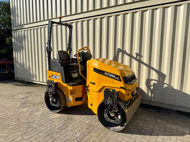 JCB CT260-120 / 2019 BJ / 751 H / 2.560 KG - Roller jalan: gambar 4 JCB CT260-120 / 2019 BJ / 751 H / 2.560 KG - Roller jalan: gambar 4