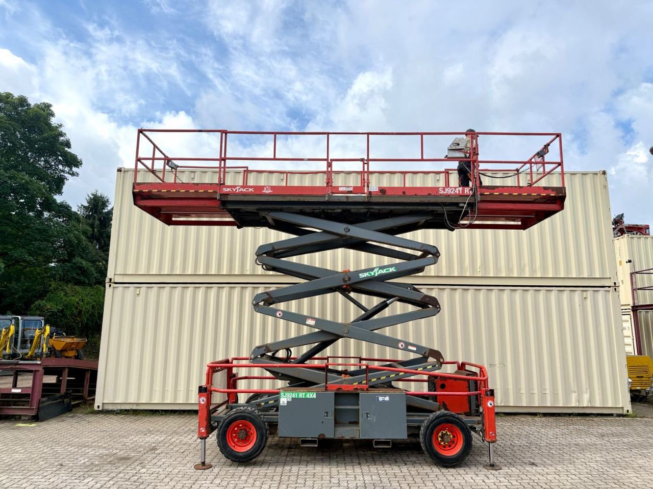 Skyjack SJ9241 4x4 Diesel / 14.5 Meter / 2015 BJ - Platform udara yang dipasang di truk: gambar 1 Skyjack SJ9241 4x4 Diesel / 14.5 Meter / 2015 BJ - Platform udara yang dipasang di truk: gambar 1