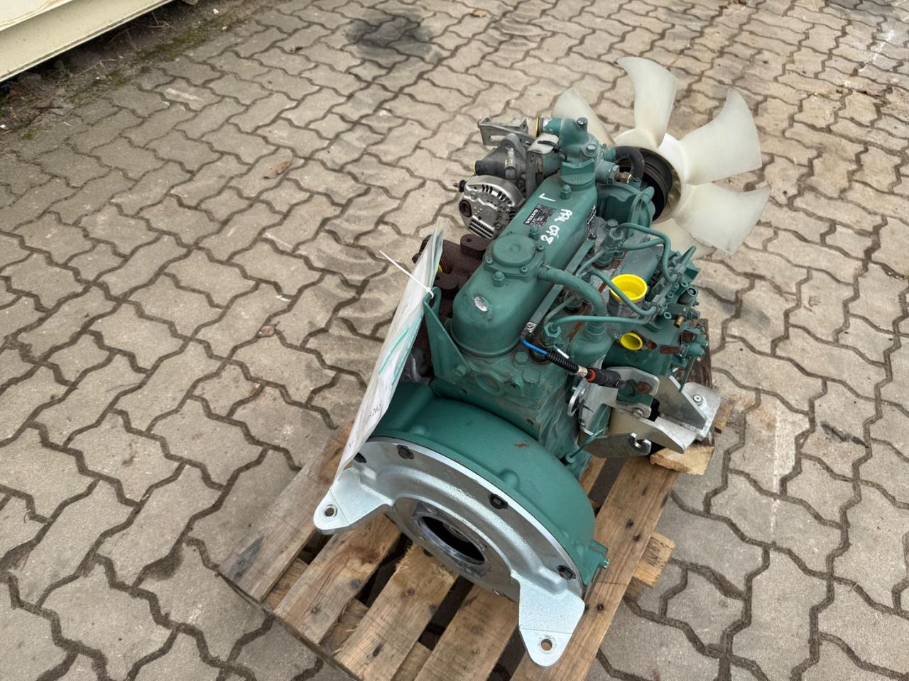 Volvo D1.1A Diesel Motor / 3 Zylinder - Mesin untuk Peralatan konstruksi: gambar 5 Volvo D1.1A Diesel Motor / 3 Zylinder - Mesin untuk Peralatan konstruksi: gambar 5