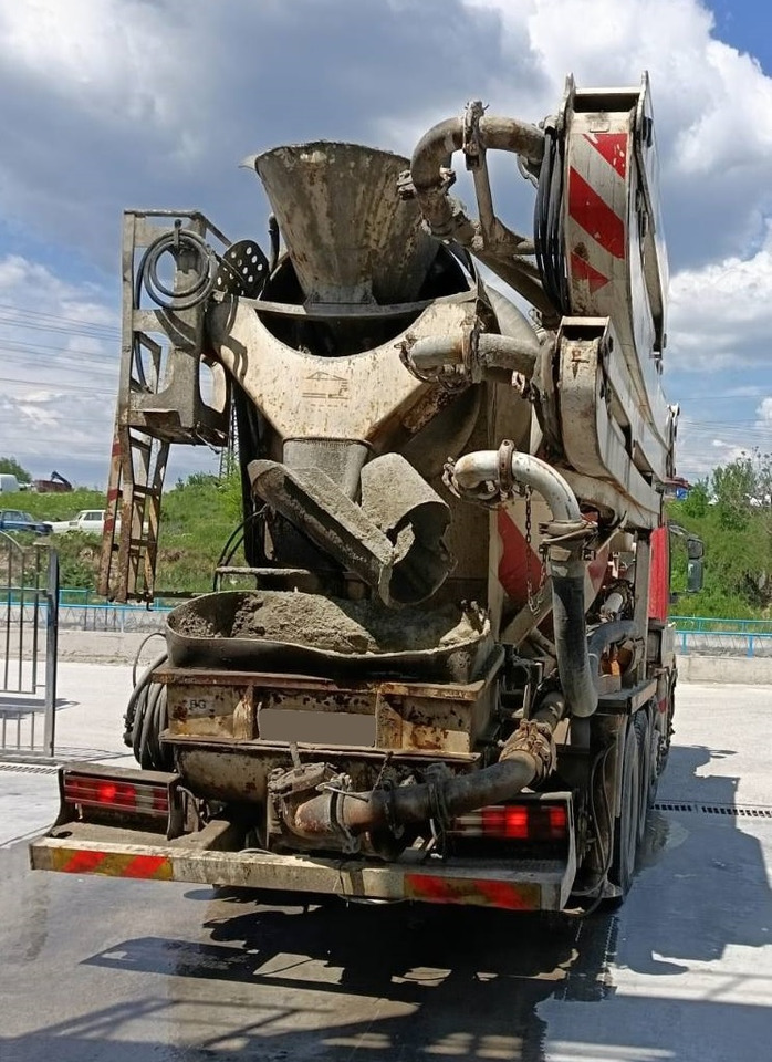 IVECO TRAKKER 450 COIME 35 - Truk pompa beton: gambar 5 IVECO TRAKKER 450 COIME 35 - Truk pompa beton: gambar 5