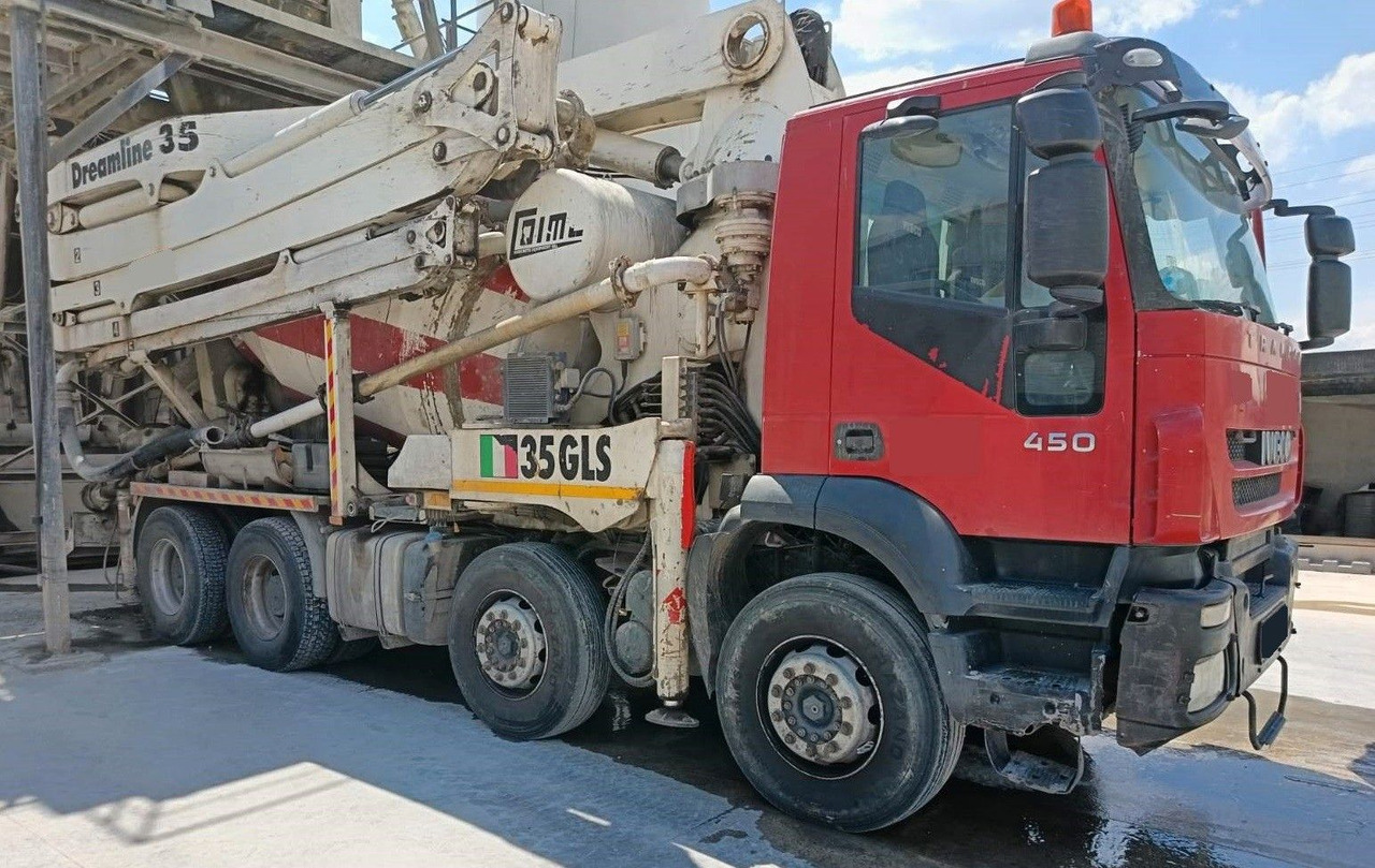 Iveco TRAKKER 450 COIME 35 - Truk pompa beton: gambar 1 Iveco TRAKKER 450 COIME 35 - Truk pompa beton: gambar 1