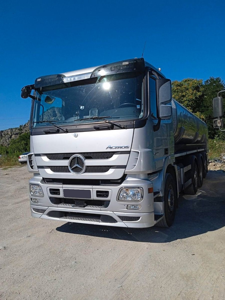 Mercedes-Benz ACTROS 3248 - Truk tangki: gambar 2 Mercedes-Benz ACTROS 3248 - Truk tangki: gambar 2