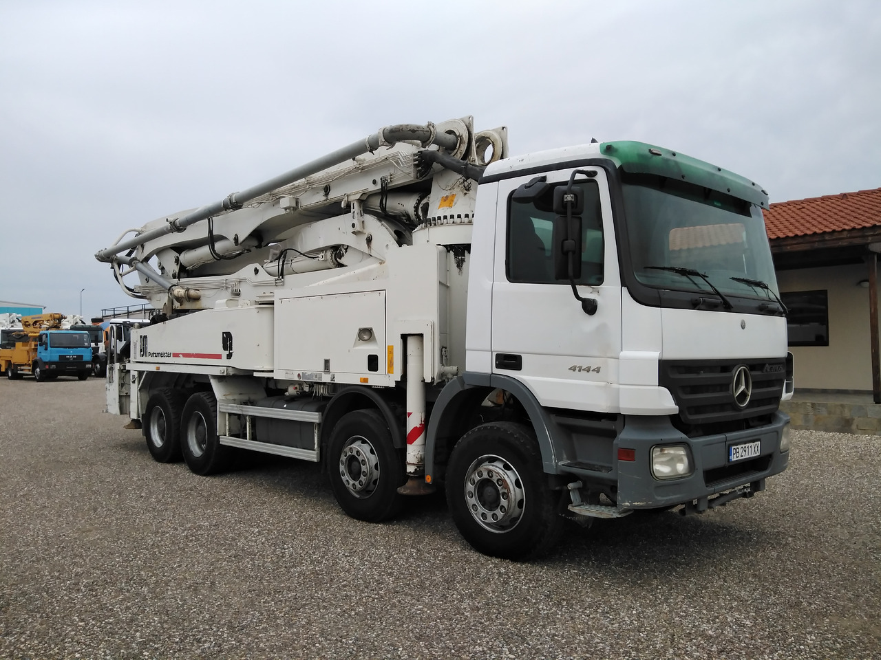 Mercedes-Benz ACTROS 4144 PUTZMEISTER M42 - Truk pompa beton: gambar 1 Mercedes-Benz ACTROS 4144 PUTZMEISTER M42 - Truk pompa beton: gambar 1