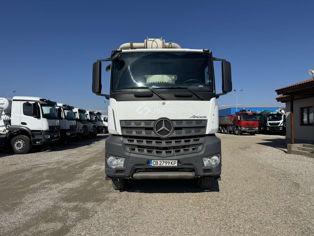 Mercedes-Benz AROCS 3743 PUTZMEISTER M47-5 - Truk pompa beton: gambar 2 Mercedes-Benz AROCS 3743 PUTZMEISTER M47-5 - Truk pompa beton: gambar 2