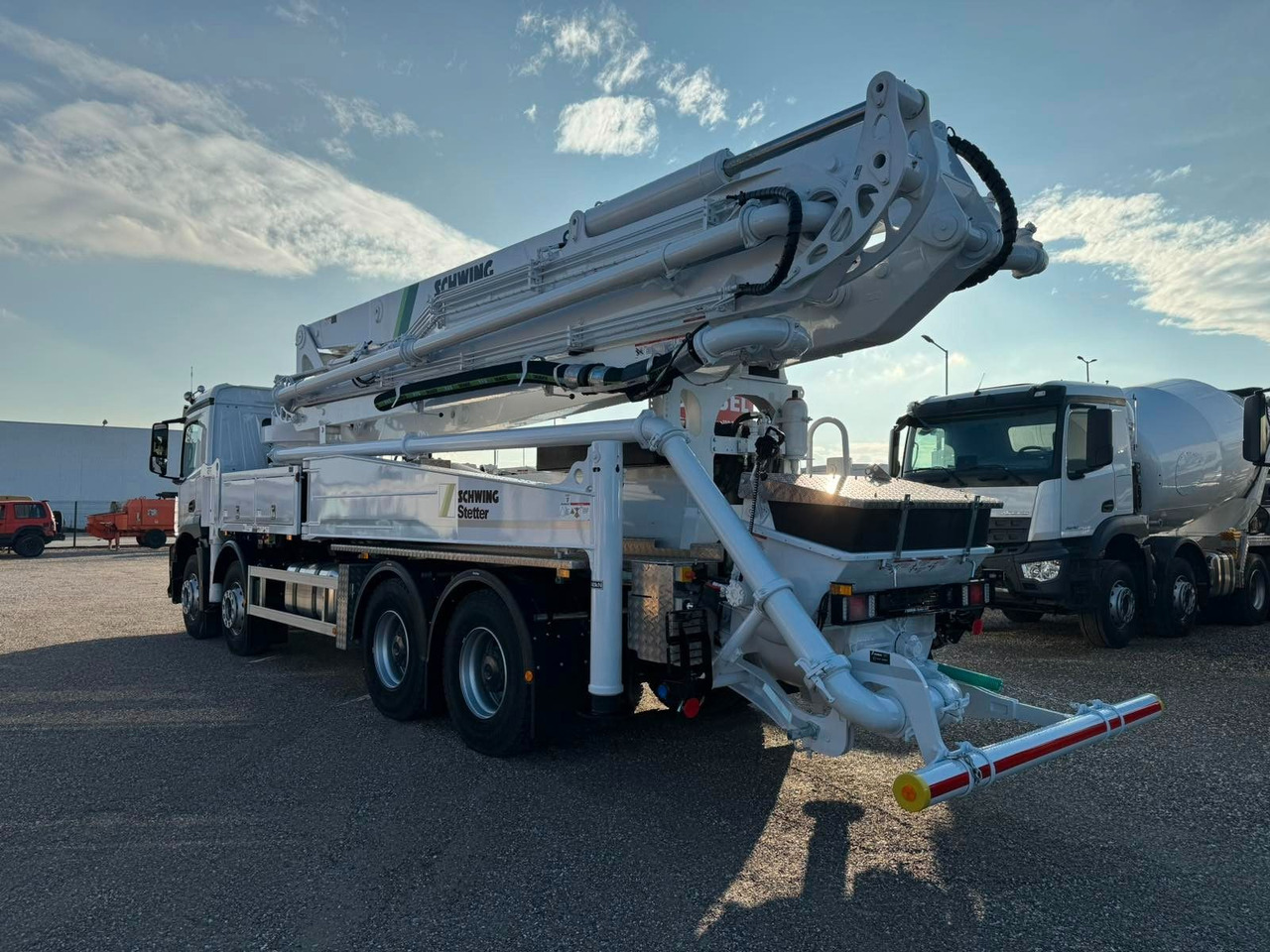 Mercedes-Benz AROCS 3746 SCHWING S43SX III - Truk pompa beton: gambar 5 Mercedes-Benz AROCS 3746 SCHWING S43SX III - Truk pompa beton: gambar 5