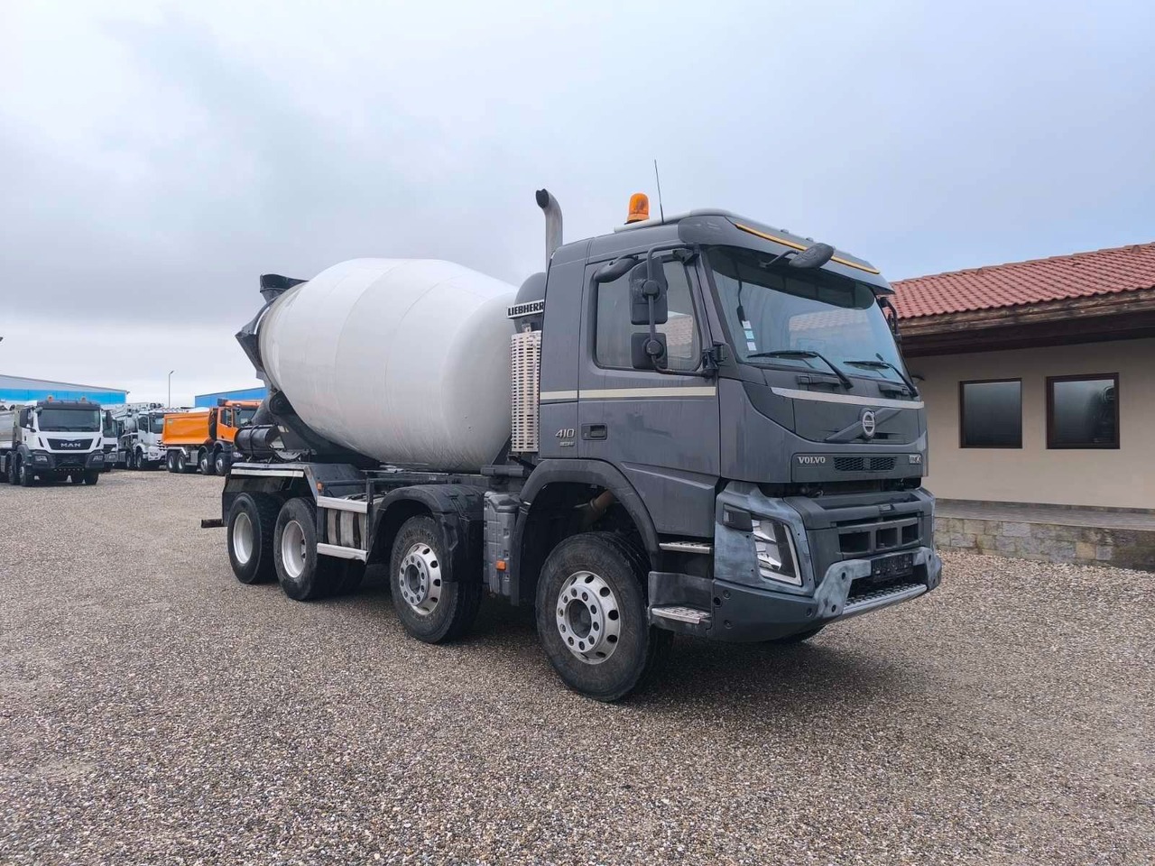 Volvo FMX 410 LIEBHERR 9M3 EURO6 - Truk pengaduk beton: gambar 1 Volvo FMX 410 LIEBHERR 9M3 EURO6 - Truk pengaduk beton: gambar 1