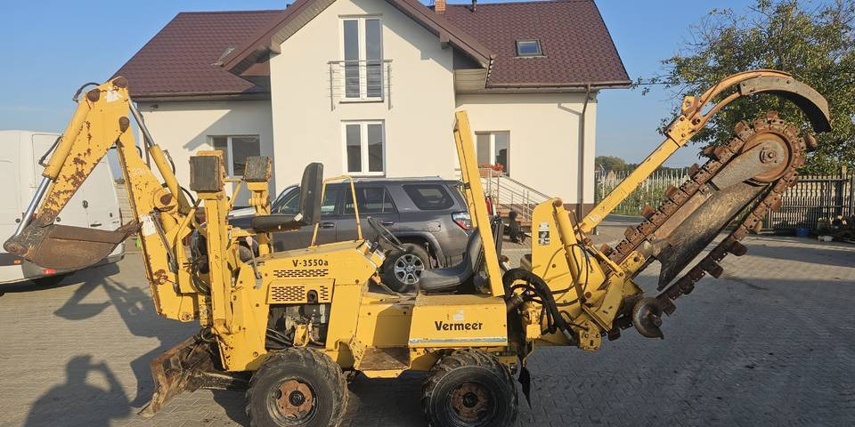 Koparka łańcuchowa Vermeer V3550 przesuw ramie kopiące pług - Mesin penggali parit: gambar 1 Koparka łańcuchowa Vermeer V3550 przesuw ramie kopiące pług - Mesin penggali parit: gambar 1